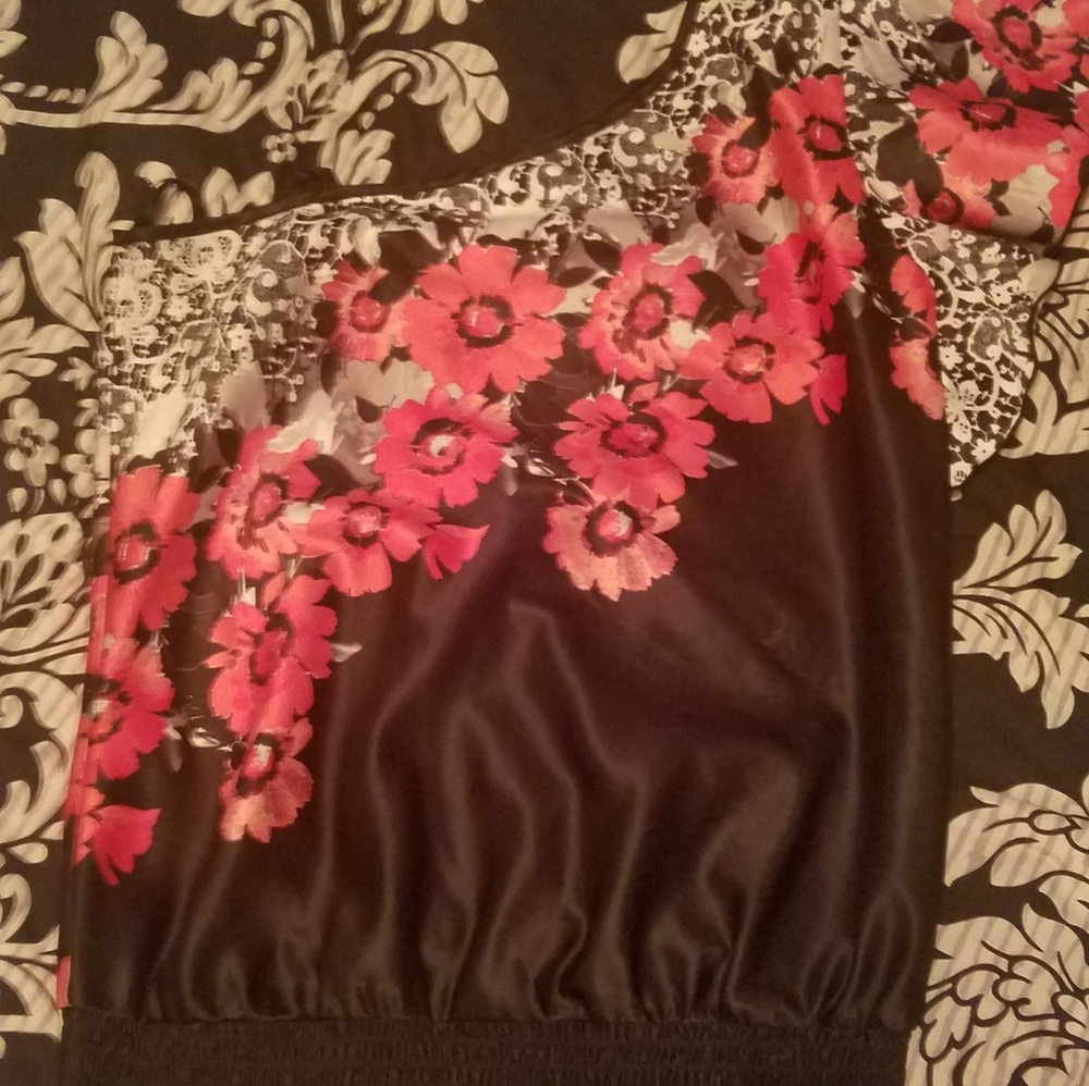 Blouse off shoulder top